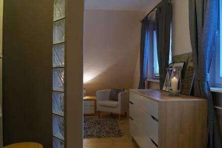 Cherry Tree Cozy Rooms Гданьск Экстерьер фото